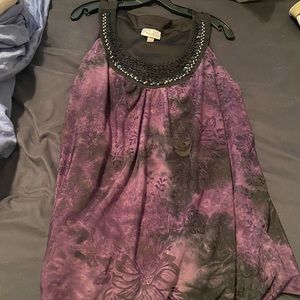 Sizes are: XL and 18/20